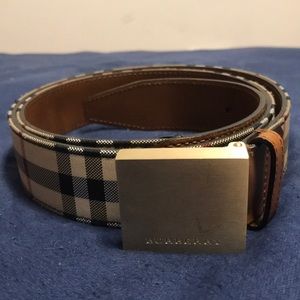 Burberry belt
